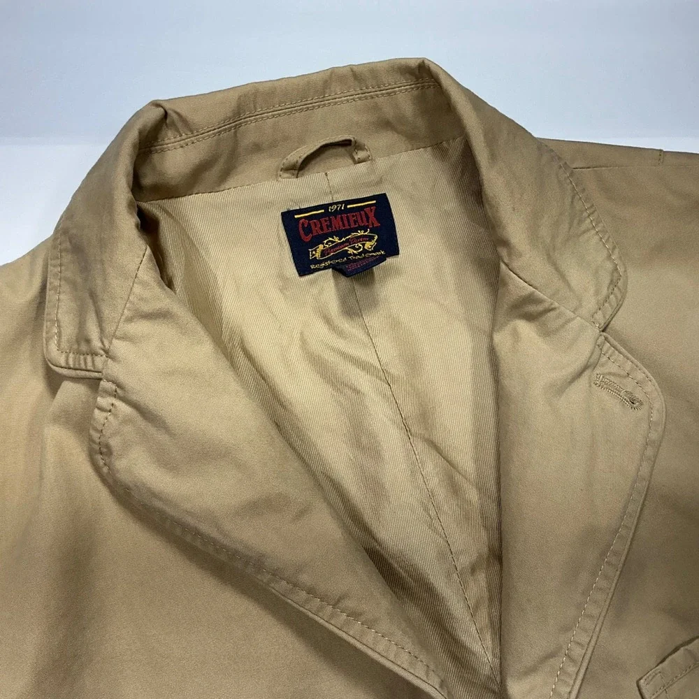 Cremieux Men's Beige Cotton Blazer Jacket with Elbow Patches‎ - Versatile Style
